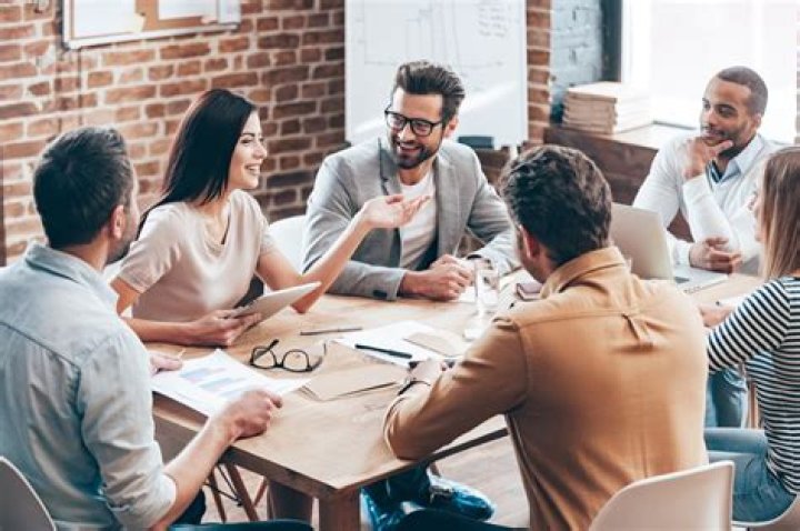40 Workplace Habits You Need to Drop By 40