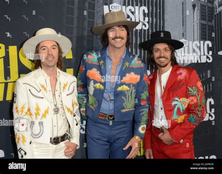 CAMERON DUDDY, HARPER SMITH, JESS CARSON, MARK WYSTRACH – Celeb Secrets