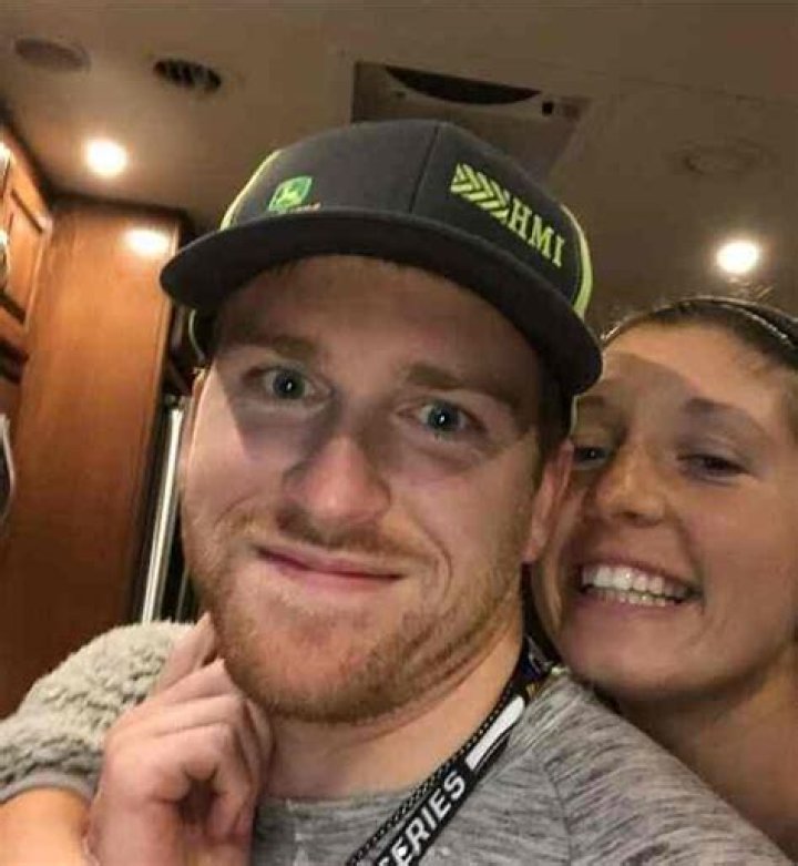 Chris Buescher Bio, Age, Net Worth, Salary, Career, & Married
