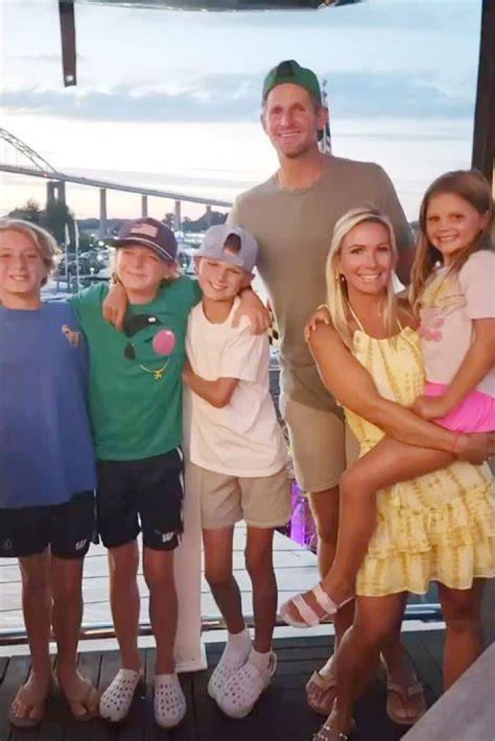 Dan Orlovsky's wife Tiffany Orlovsky Biography (Married Life, Husband, Children, Net worth)