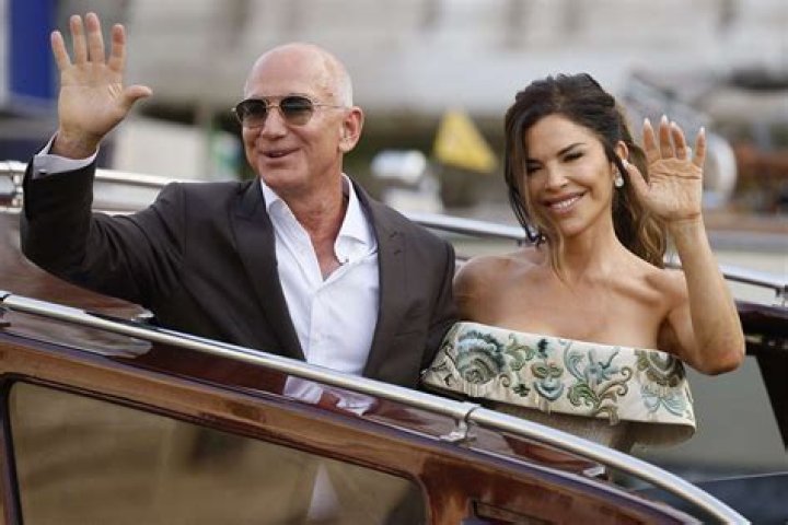 Emmanuel Sanchez Bio- affair, married, spouse, salary, net worth, career, stats, ufc, mma, nationality, age, relationship