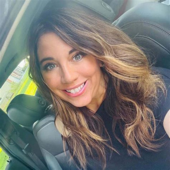 Kennedy McMann | Nancy Drew, Boyfriend, Engaged, Fiance, Parents