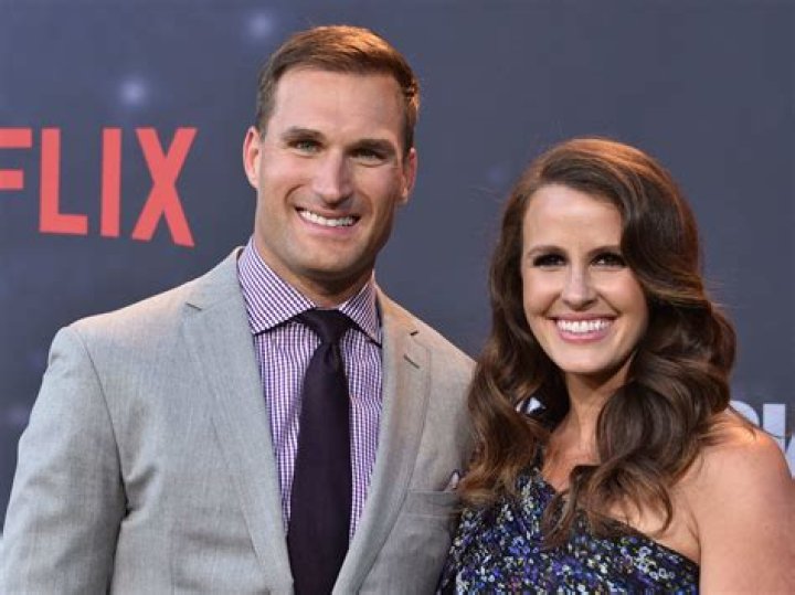 NFL Superstar Kirk Cousins' wife Julie Hampton, Bio, Salary, Net Worth, Career, Current relationship, children, Facts, Married, Husband