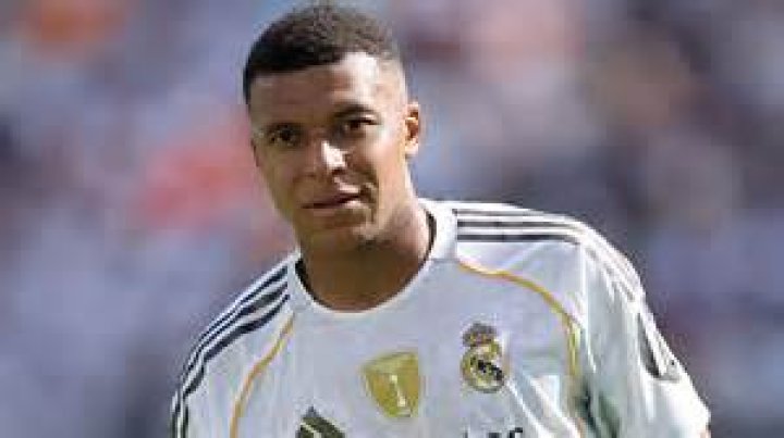 Pepe Bio, Net Worth, Girlfriend, Salary, FIFA 22, Real Madrid, Kids, Stats, Parents, Family, Instagram