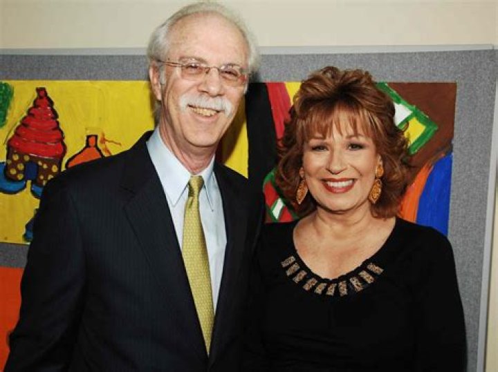 Steve Janowitz: Biography of Joy Behar’s Husband; His Married Life, Wife, Net Worth, Kids